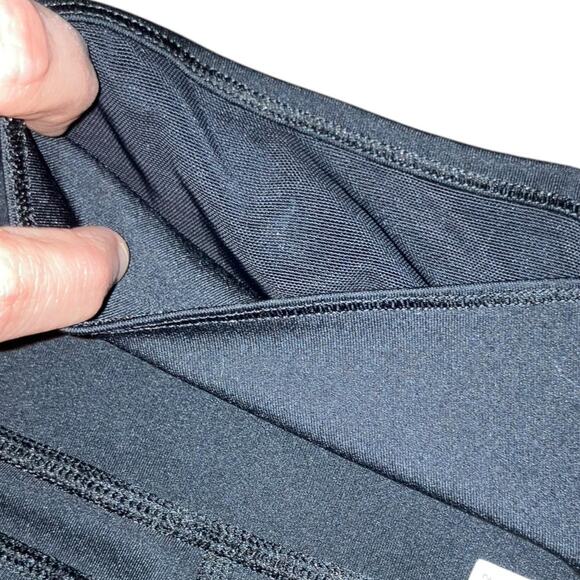 Black high waisted flaired leggings - Picture 5 of 7